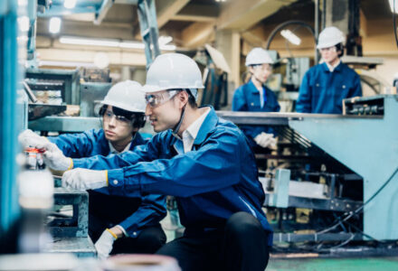 ベテラン職人のノウハウをデジタル化で棚卸し